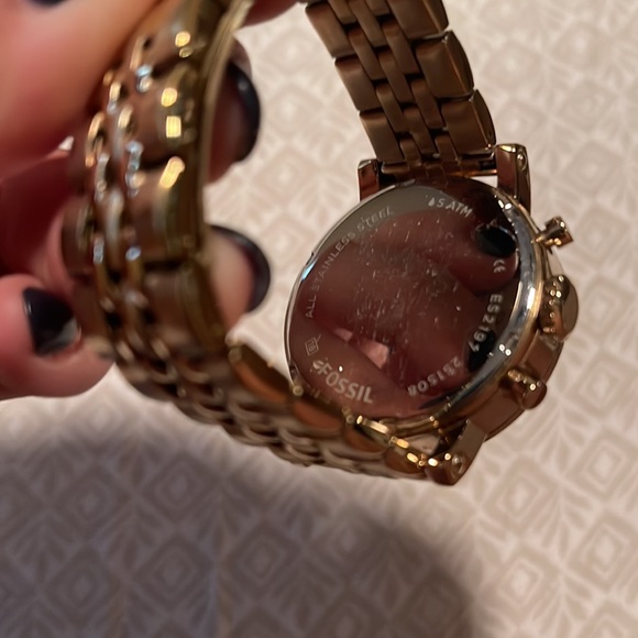 Fossil gold watch. - Picture 5 of 6